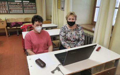 Mācās arī skolotāju palīgi