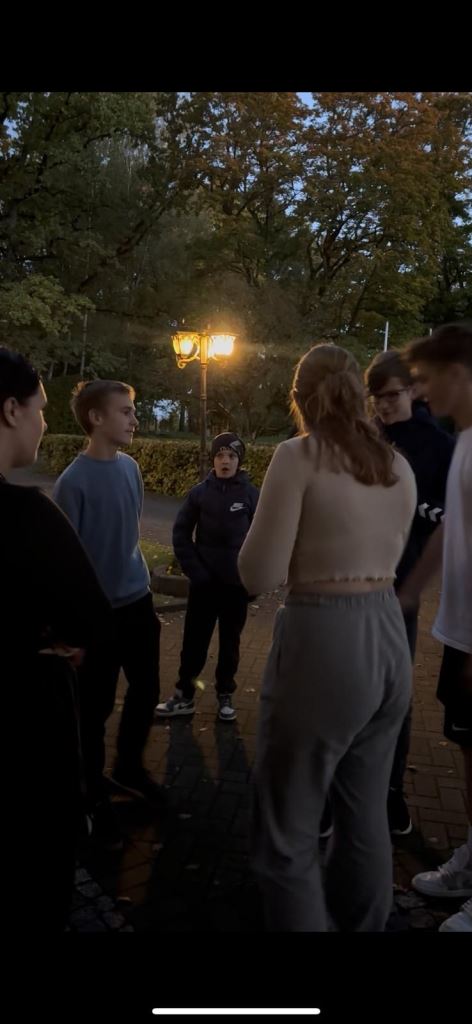 Skolēnu padome rīko nakts orientēšanos un filmu nakti Skolēnu padome rīko nakts orientēšanos un filmu nakti