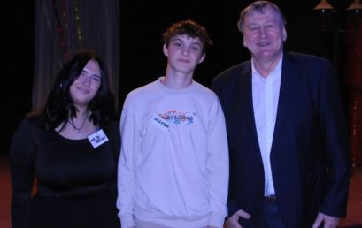 Skolotāji saņem brīnišķīgas dāvanas