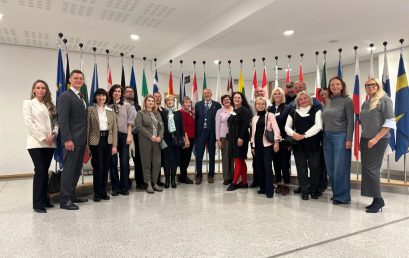 Mazzalves skolotājas Briselē