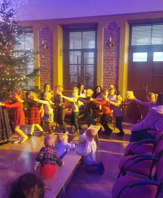 Mazākie mazzalvieši sagaida Ziemassvētku vecīti