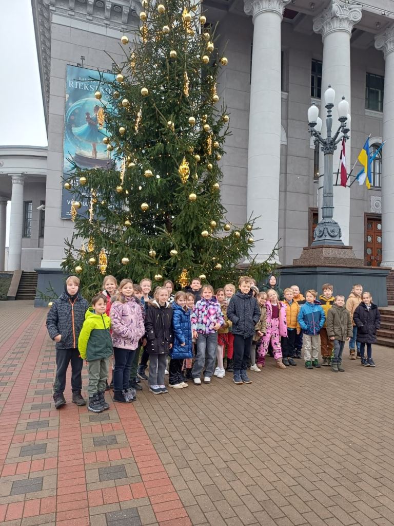 “Latvijas skolas somā” koncerts un dzelzceļa vēstures muzejs