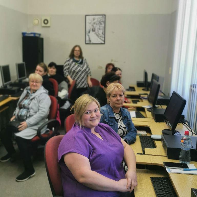 Mazzalvieši pilnveido digitālās prasmes Mazzalvieši pilnveido digitālās prasmes